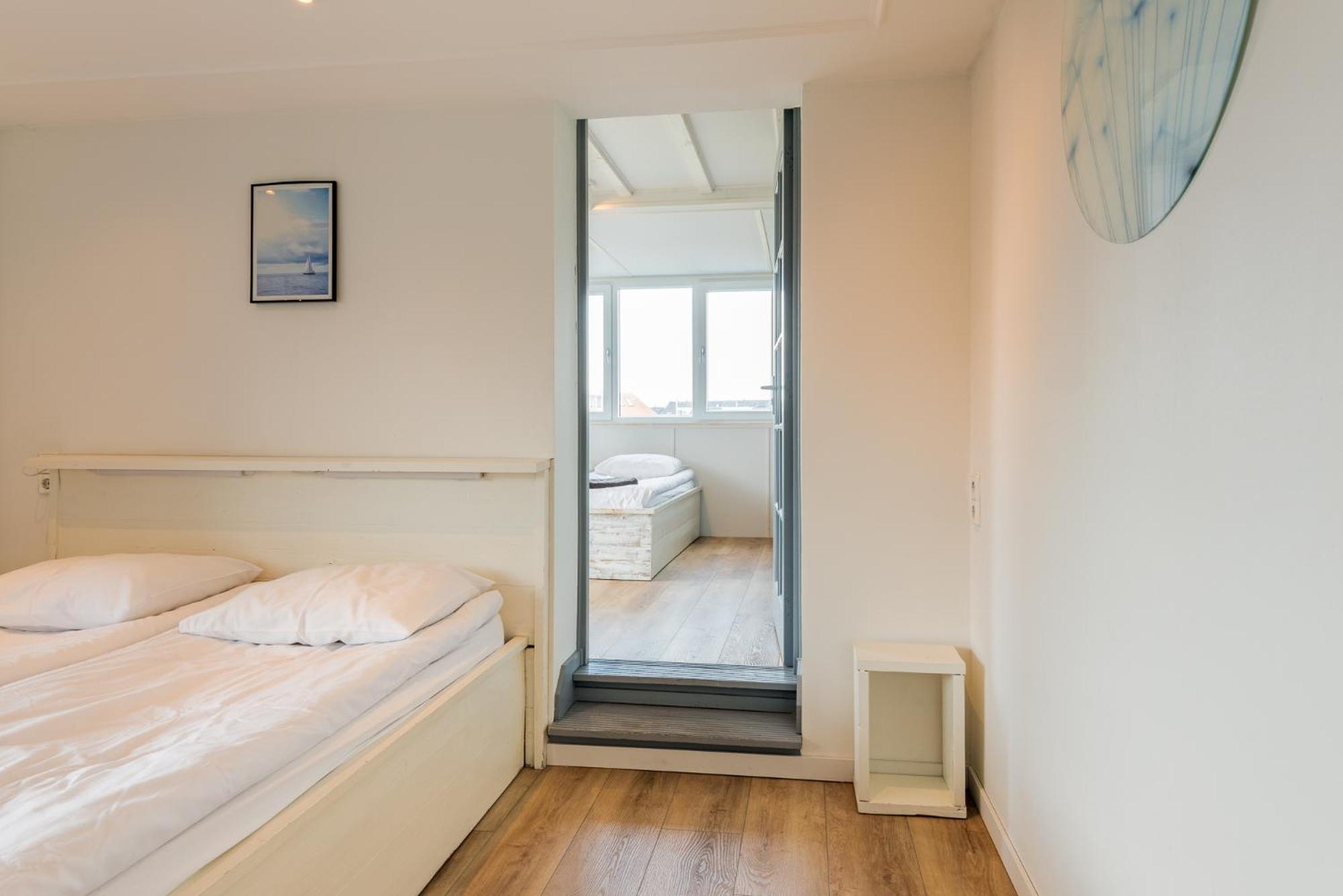Zon Modern Beach House ベルゲン・アーン・ゼー エクステリア 写真