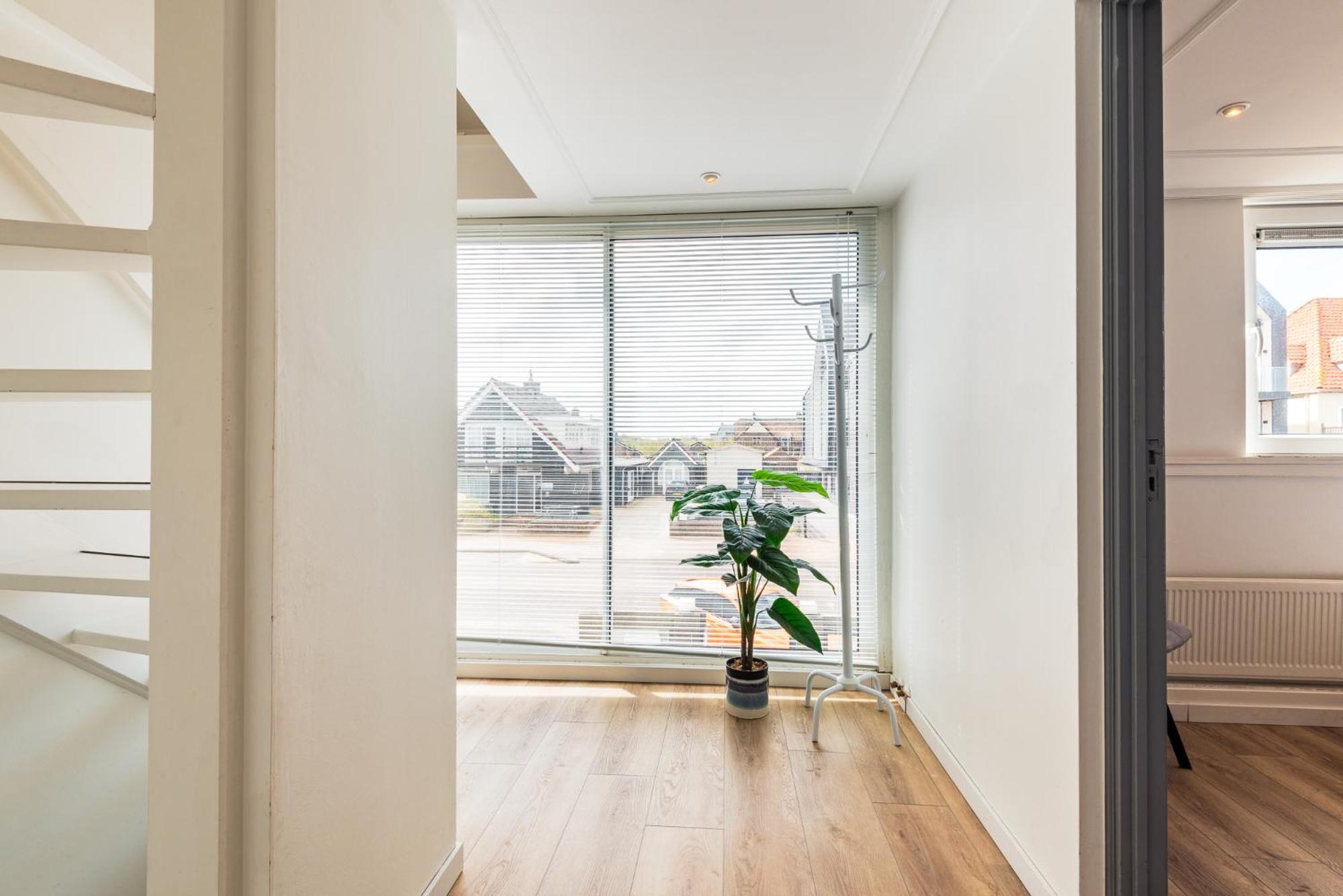 Zon Modern Beach House ベルゲン・アーン・ゼー エクステリア 写真