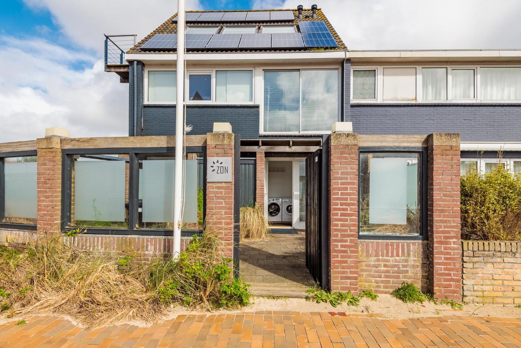 Zon Modern Beach House ベルゲン・アーン・ゼー エクステリア 写真