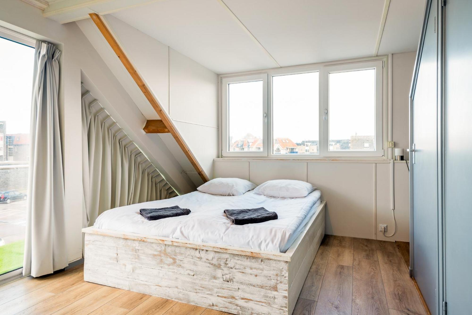 Zon Modern Beach House ベルゲン・アーン・ゼー エクステリア 写真